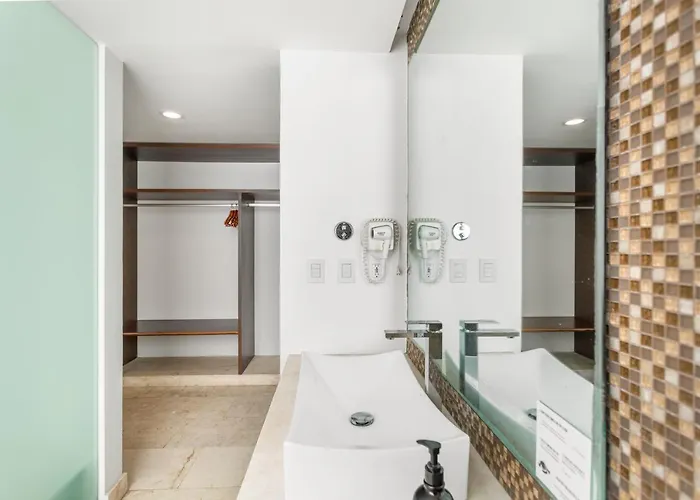 Downtown Luxury * Playa del Carmen